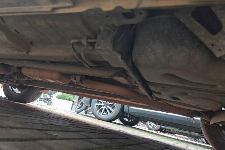 Used Hanteng X5 2018 1.5T CVT Elite Edition Chassis Rear Left