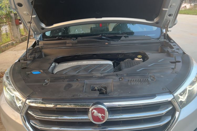 Used Hanteng X5 2018 1.5T CVT Luxury Edition Engine Bay