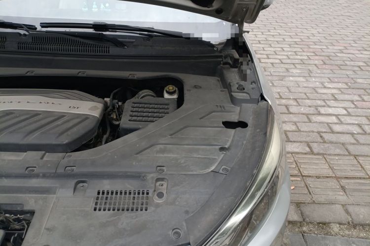 Used Hanteng X5 2018 1.5T CVT Luxury Edition Engine Bay Left
