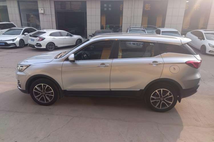 Used Hanteng X5 2018 1.5T CVT Luxury Edition Exterior 5