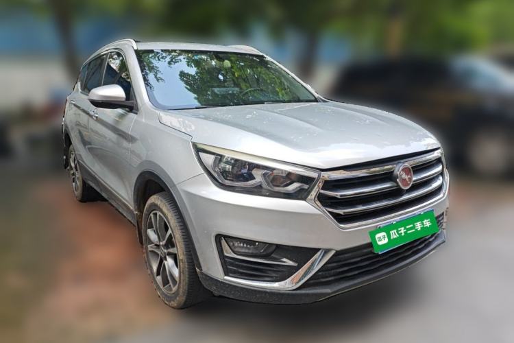 Used Hanteng X5 2018 1.5T CVT Elite Edition Front Right 45 Deg