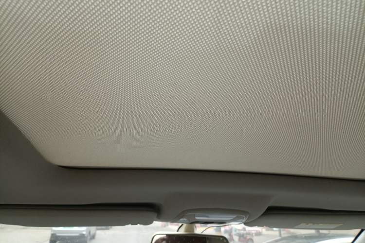 Used Hanteng X5 2018 1.5T CVT Luxury Edition Headliner