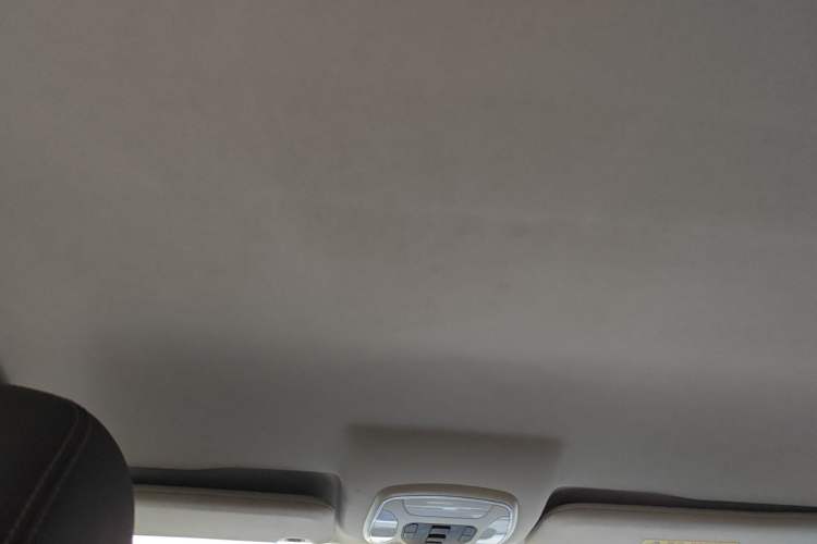 Used Hanteng X5 2018 1.5T CVT Elite Edition Headliner