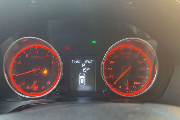 Used Hanteng X5 2018 1.5T CVT Luxury Edition Instrument Cluster