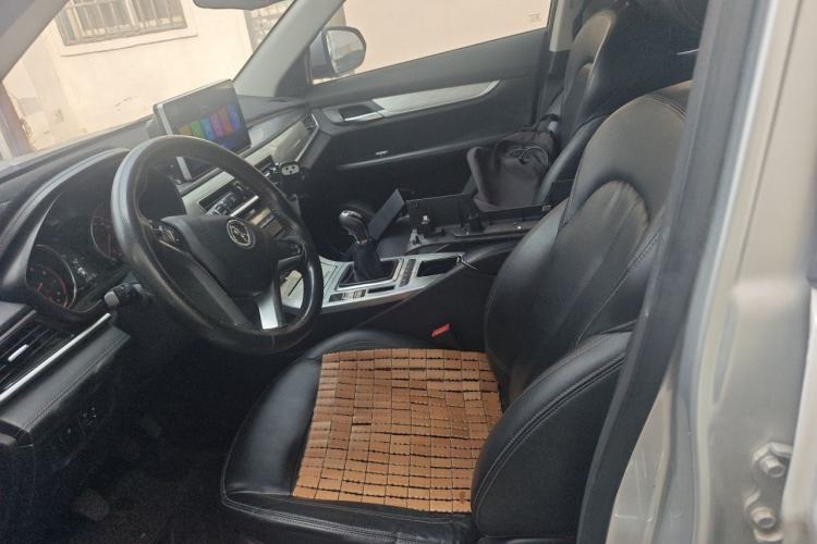Used Hanteng X5 2018 1.5T Manual Elite Edition Left Front Seat