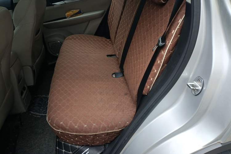 Used Hanteng X5 2018 1.5T CVT Luxury Edition Left Rear Seat