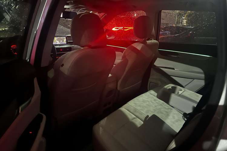 Used Hanteng X5 2018 1.5T CVT Luxury Edition Left Rear Seat