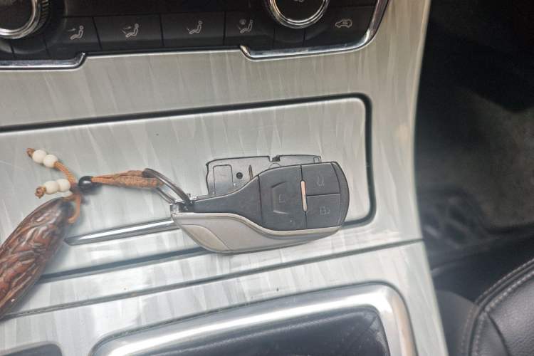 Used Hanteng X5 2018 1.5T Manual Elite Edition Vehicle Key