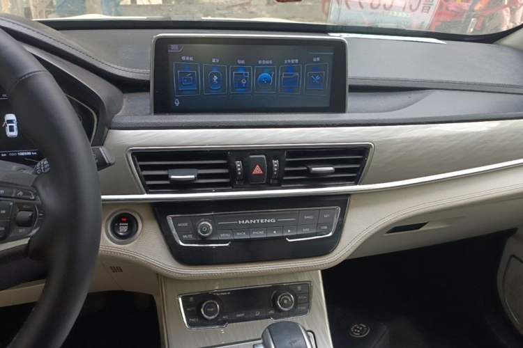 Used Hanteng X5 2018 1.5T CVT New Year Edition Audio And AC Panel