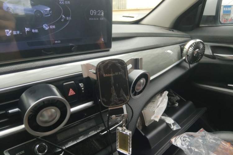 Used Hanteng X5 2018 1.5L Manual Comfort Edition Audio And AC Panel