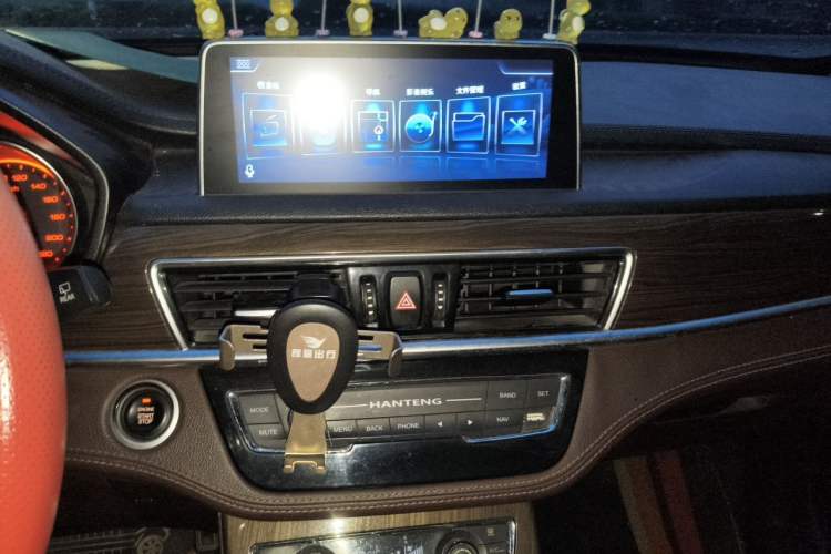 Used Hanteng X5 2018 1.5T CVT New Year Edition Audio And AC Panel