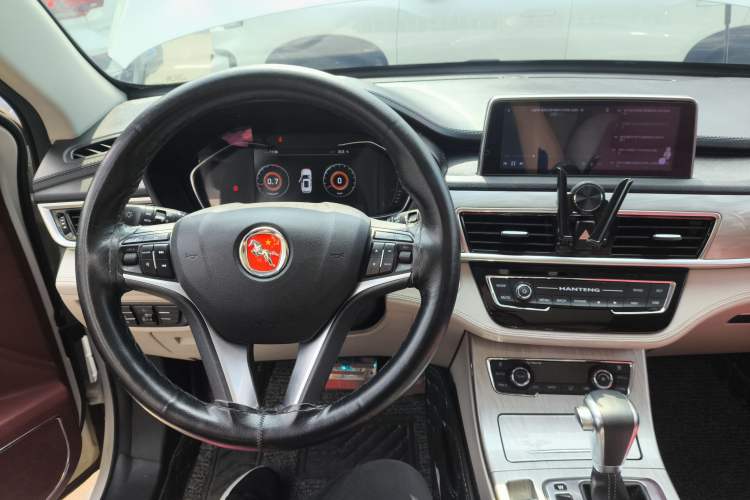 Used Hanteng X5 2018 1.5T CVT New Year Edition Center Console