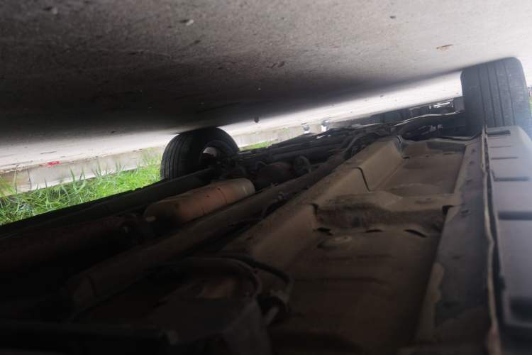 Used Hanteng X5 2018 1.5T CVT Elite Edition Chassis Rear Left