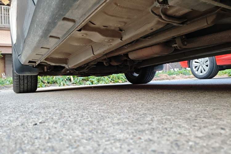 Used Hanteng X5 2018 1.5T CVT Xuan Dong Flagship Edition Chassis Rear Left