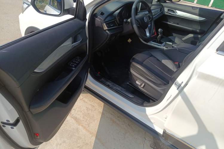 Used Hanteng X5 2018 1.5T Manual Elite Edition Driver Seat