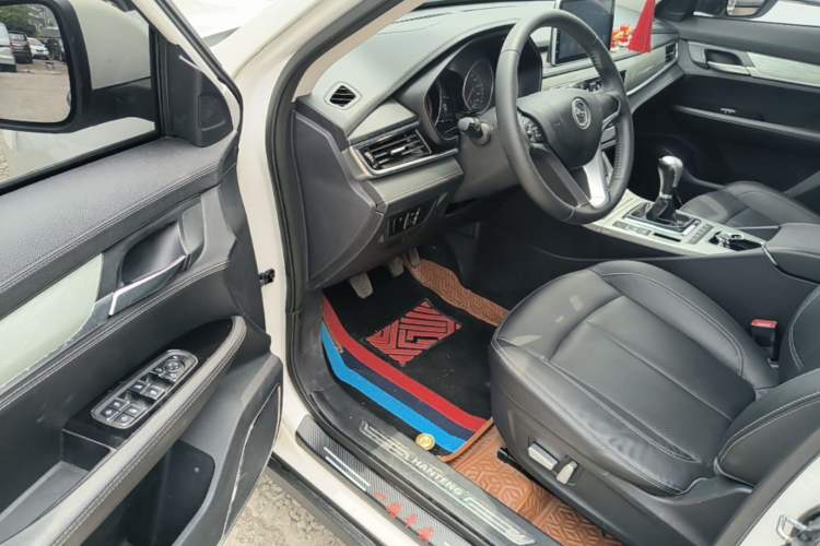 Used Hanteng X5 2018 1.5L Manual Elite Edition Driver Seat