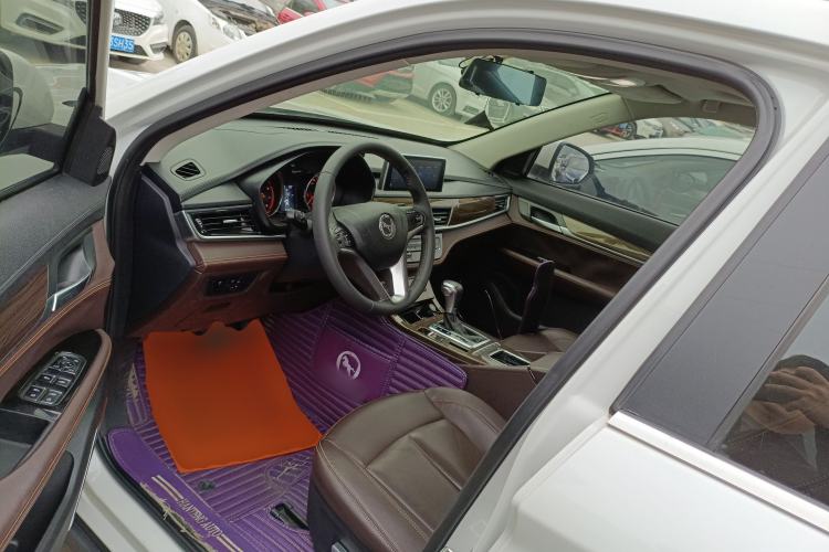 Used Hanteng X5 2018 1.5T CVT Luxury Edition Driver Seat