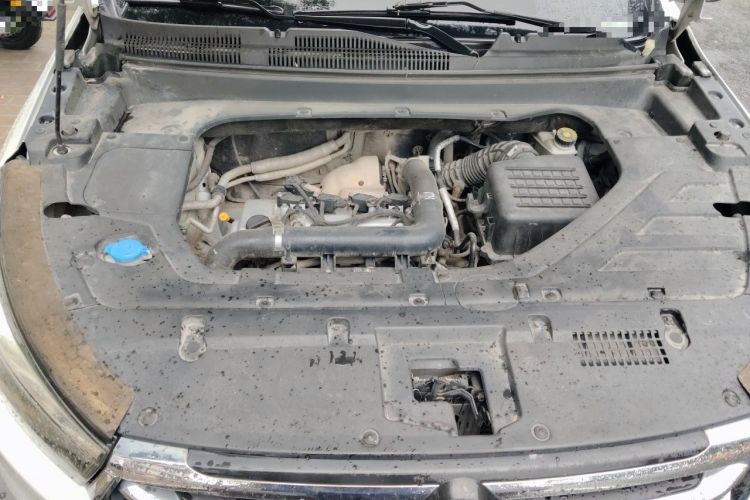 Used Hanteng X5 2018 1.5T CVT Luxury Edition Engine Bay