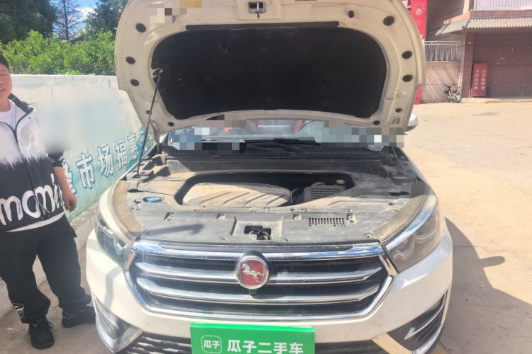 Used Hanteng X5 2018 1.5T Manual Luxury Edition Engine Bay