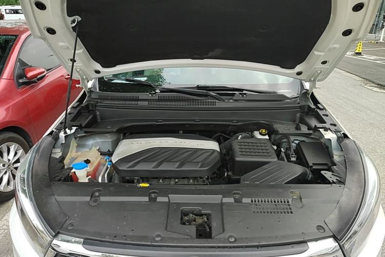 Used Hanteng X5 2018 1.5T CVT Luxury Edition Engine Bay