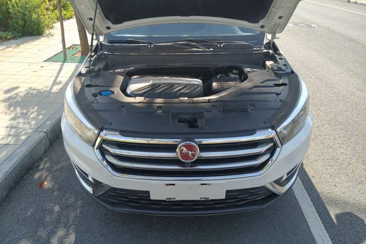 Used Hanteng X5 2018 1.5T CVT Luxury Edition Engine Bay