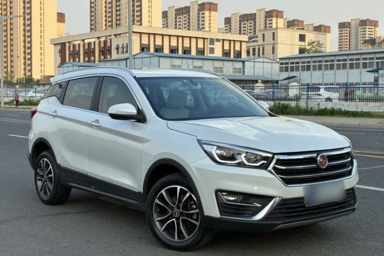 Used Hanteng X5 2018 1.5T CVT Luxury Edition Exterior 2