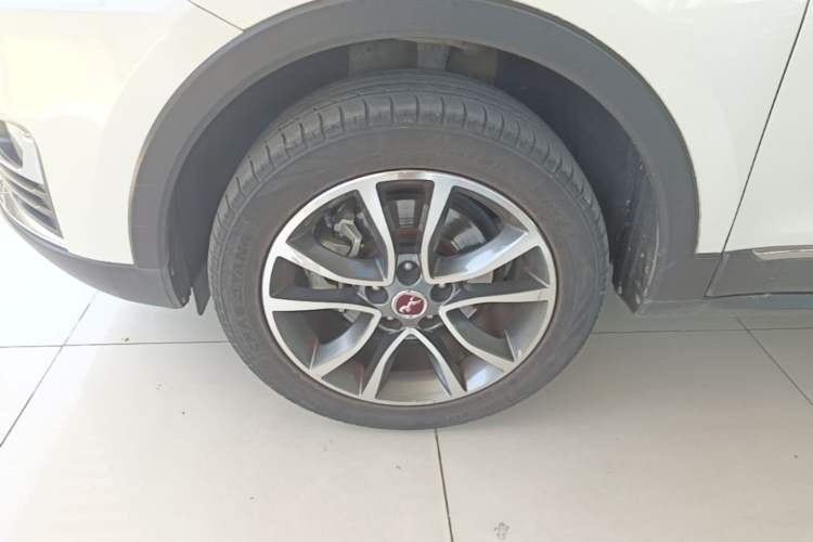 Used Hanteng X5 2018 1.5T CVT Luxury Edition Exterior 4
