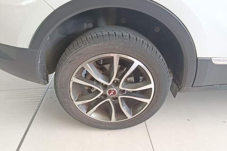 Used Hanteng X5 2018 1.5T CVT Luxury Edition Exterior 5