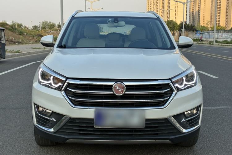 Used Hanteng X5 2018 1.5T CVT Luxury Edition Exterior 5
