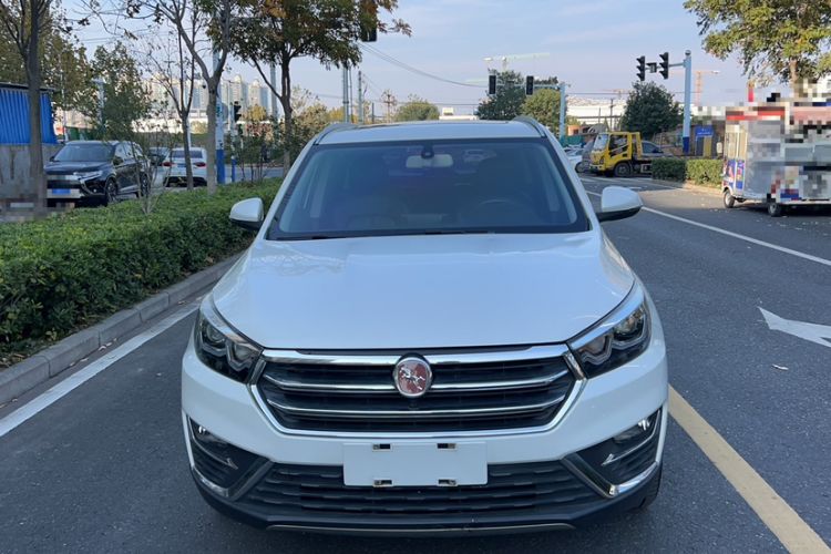 Used Hanteng X5 2018 1.5T Manual Luxury Edition Exterior 5
