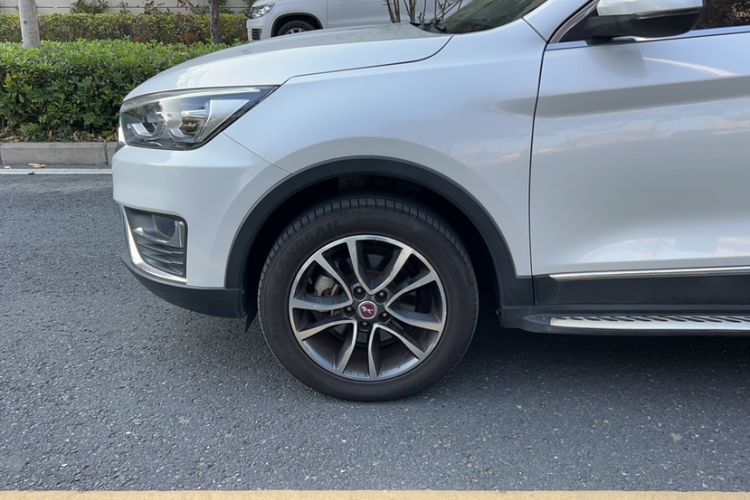 Used Hanteng X5 2018 1.5T Manual Luxury Edition Exterior 7