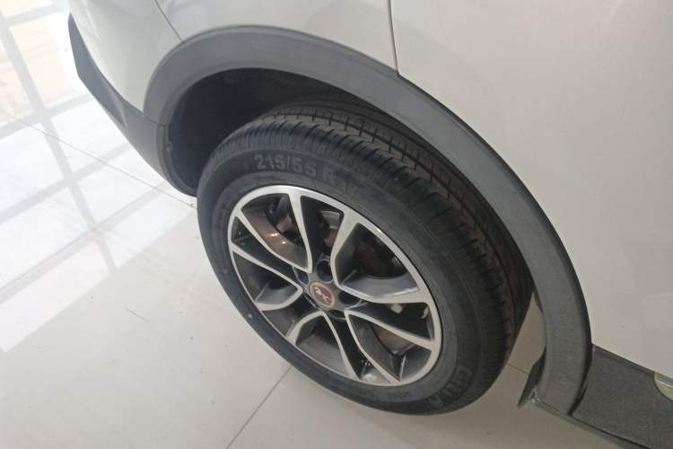 Used Hanteng X5 2018 1.5T CVT Luxury Edition Exterior 8