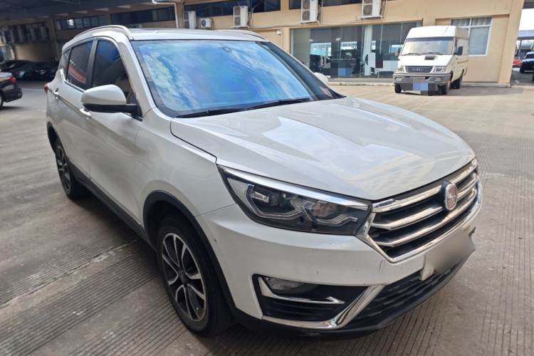 Used Hanteng X5 2018 1.5T CVT Luxury Edition Front Right 45 Deg