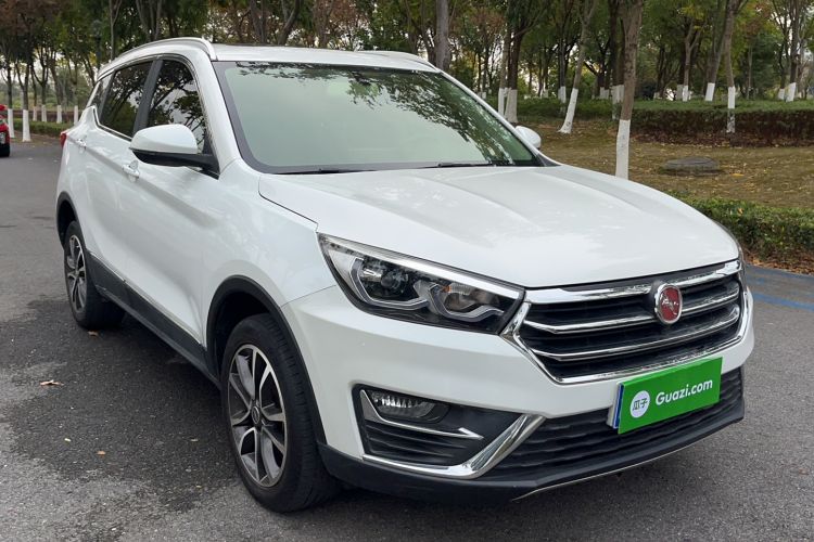 Used Hanteng X5 2018 1.5T CVT Luxury Edition Front Right 45 Deg