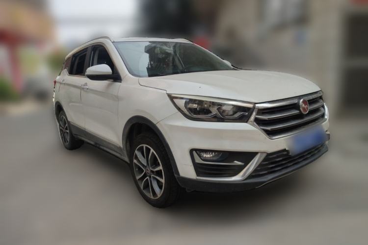 Used Hanteng X5 2018 1.5T Manual Luxury Edition Front Right 45 Deg