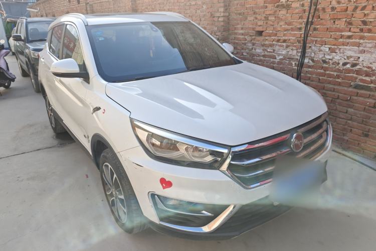 Used Hanteng X5 2018 1.5T CVT Luxury Edition Front Right 45 Deg
