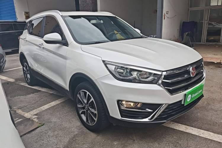 Used Hanteng X5 2018 1.5T CVT Luxury Edition Front Right 45 Deg
