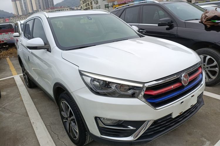 Used Hanteng X5 2018 1.5T CVT Luxury Edition Front Right 45 Deg