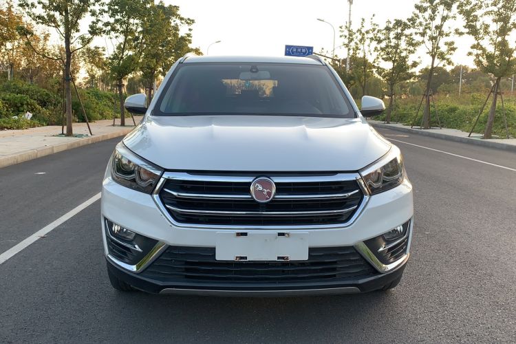 Used Hanteng X5 2018 1.5T CVT Luxury Edition Front