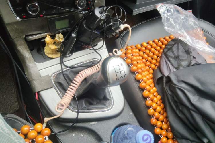 Used Hanteng X5 2018 1.5L Manual Comfort Edition Gear Lever