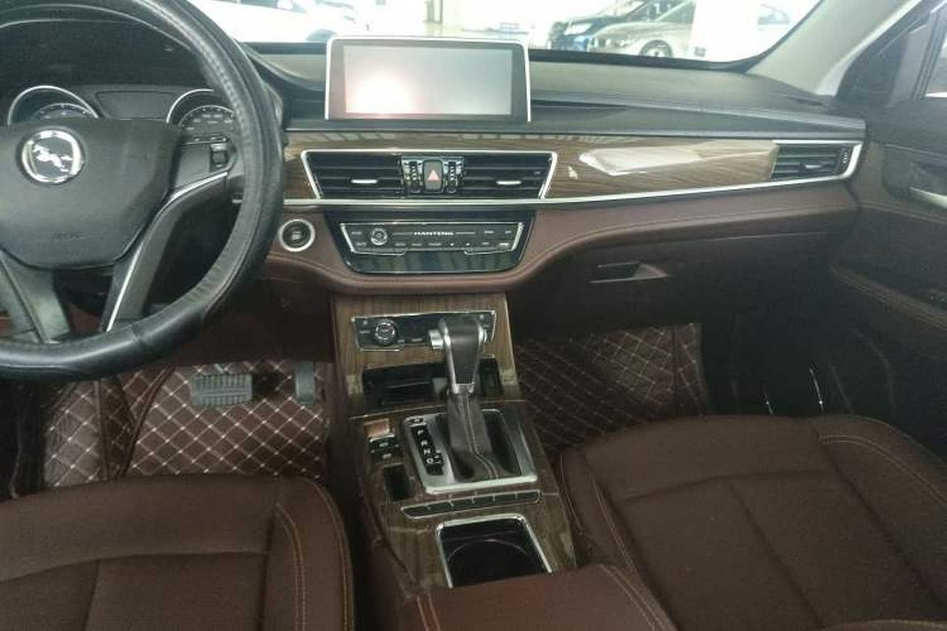 Used Hanteng X5 2018 1.5T CVT Luxury Edition Gear Lever