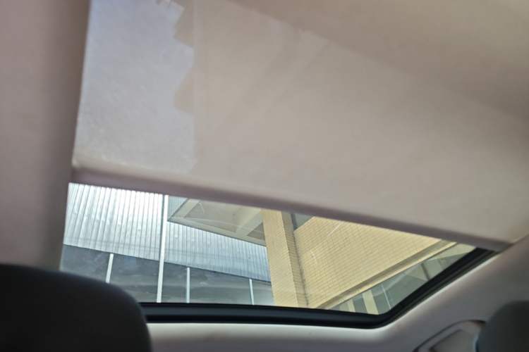 Used Hanteng X5 2018 1.5T CVT Luxury Edition Headliner