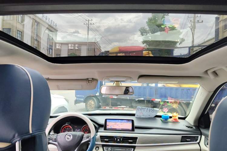 Used Hanteng X5 2018 1.5T CVT Luxury Edition Headliner