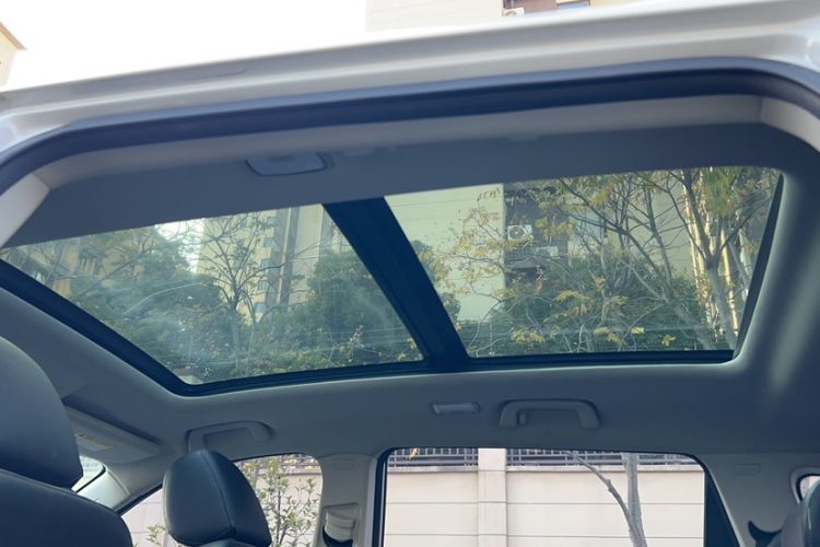 Used Hanteng X5 2018 1.5T Manual Luxury Edition Headliner