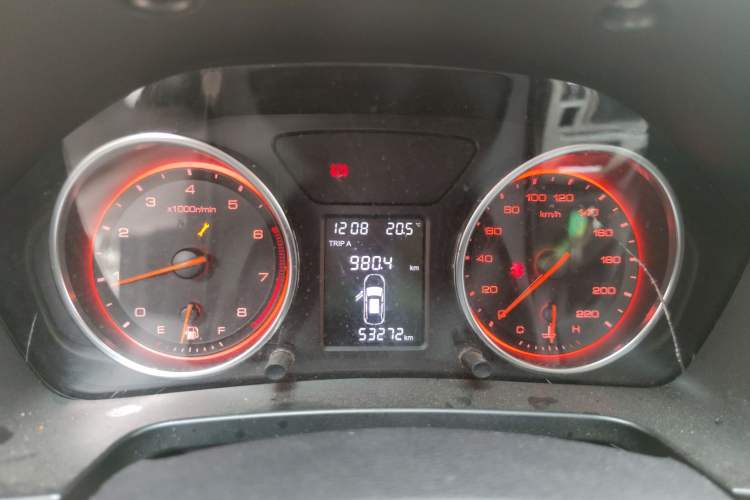 Used Hanteng X5 2018 1.5T Manual Luxury Edition Instrument Cluster