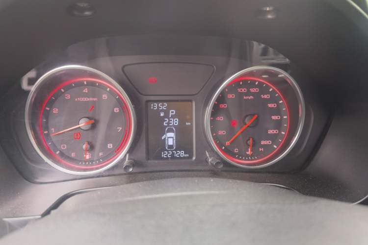 Used Hanteng X5 2018 1.5T CVT Elite Edition Instrument Cluster