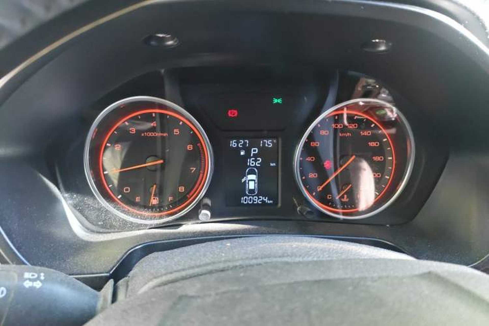 Used Hanteng X5 2018 1.5T CVT Luxury Edition Instrument Cluster
