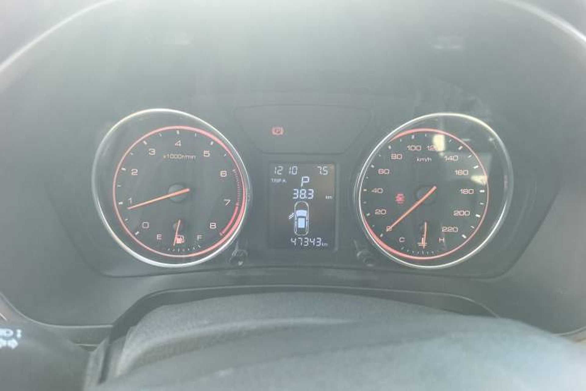 Used Hanteng X5 2018 1.5T CVT Luxury Edition Instrument Cluster