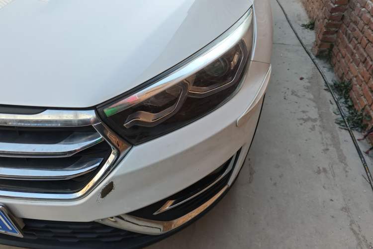 Used Hanteng X5 2018 1.5T CVT Luxury Edition Left Front Headlight