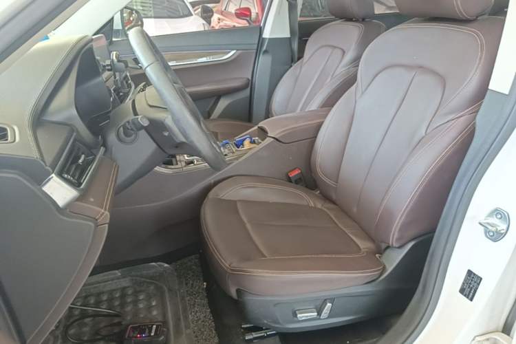 Used Hanteng X5 2018 1.5T CVT Luxury Edition Left Front Seat